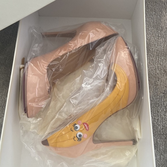 CHARLOTTE OLYMPIA CHIQUITA “Banana is my business” - Picture 7 of 10